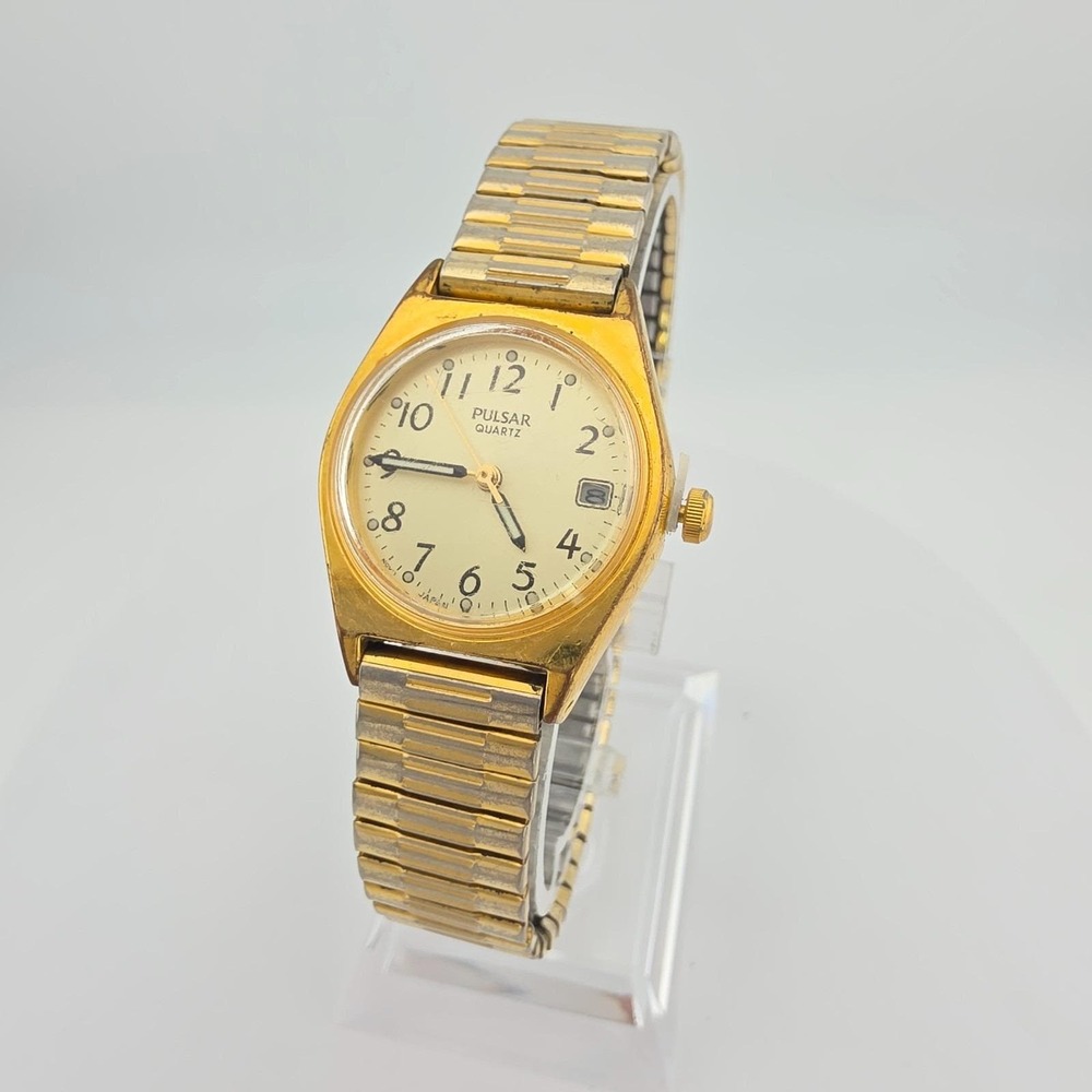 Vtg SEIKO PULSAR Ladies Watch Date Window Glow Hands Stretch Band Gold Plate 7"